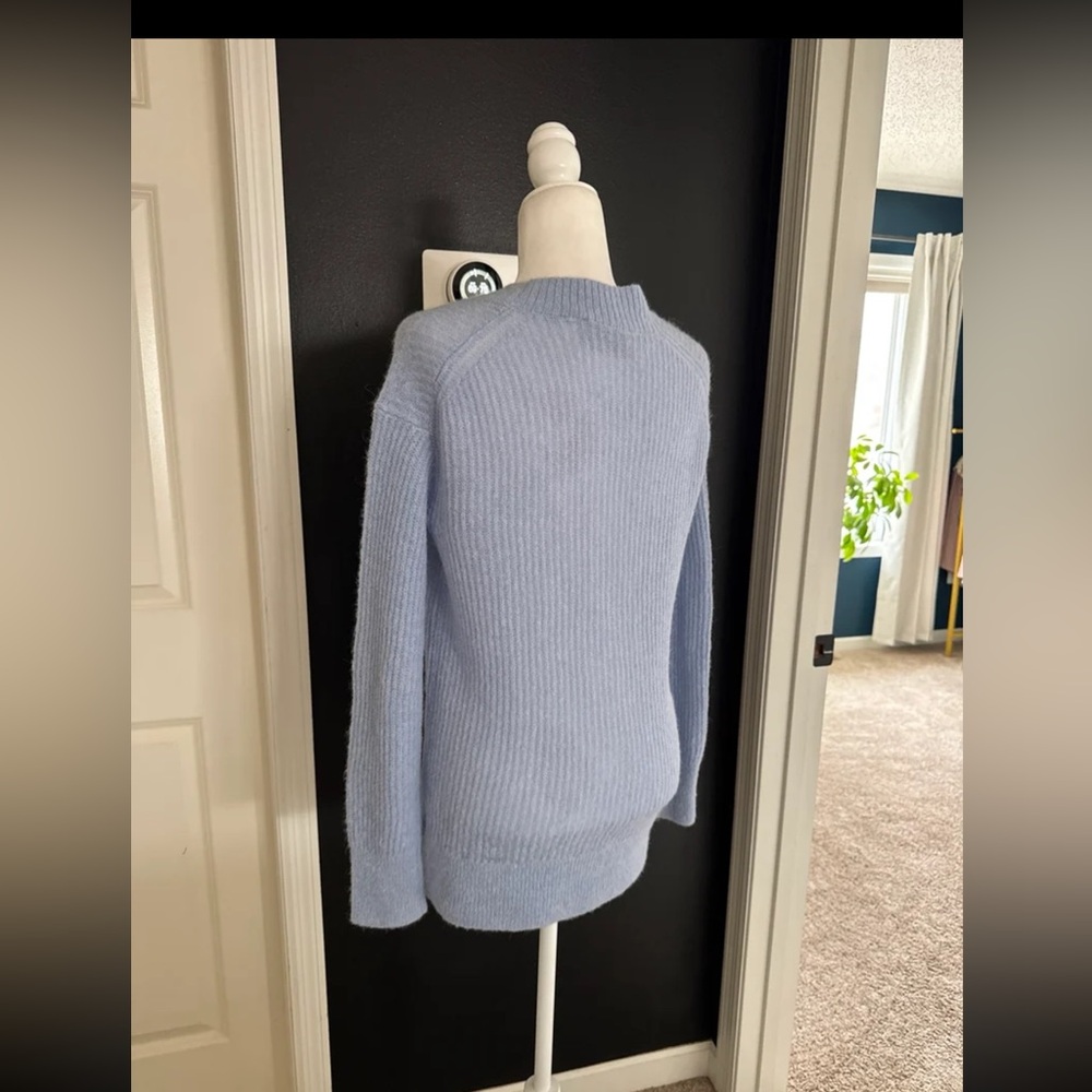 Everlane THE ALPACA OVERSIZED CARDIGAN 
size XXS oversized fits up to a Large - Picture 8 of 12